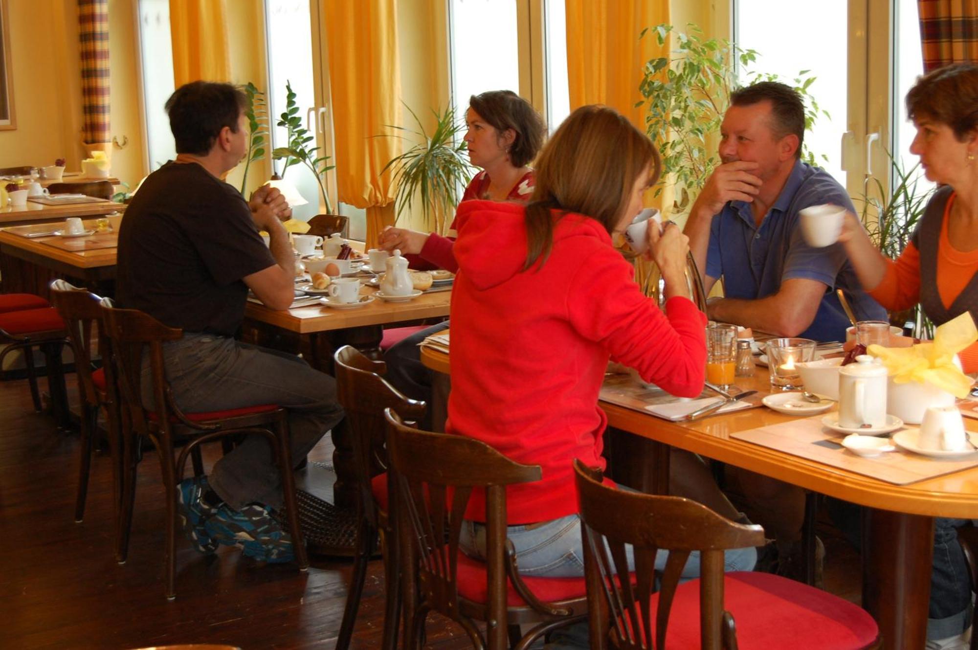 Stadthotel Детмолд Екстериор снимка