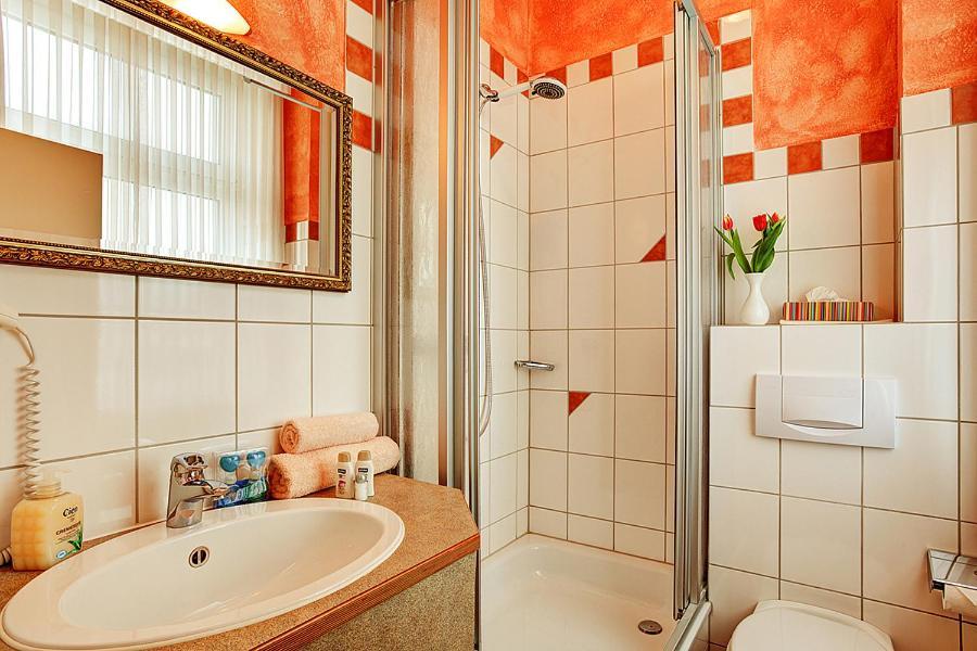 Stadthotel Детмолд Екстериор снимка